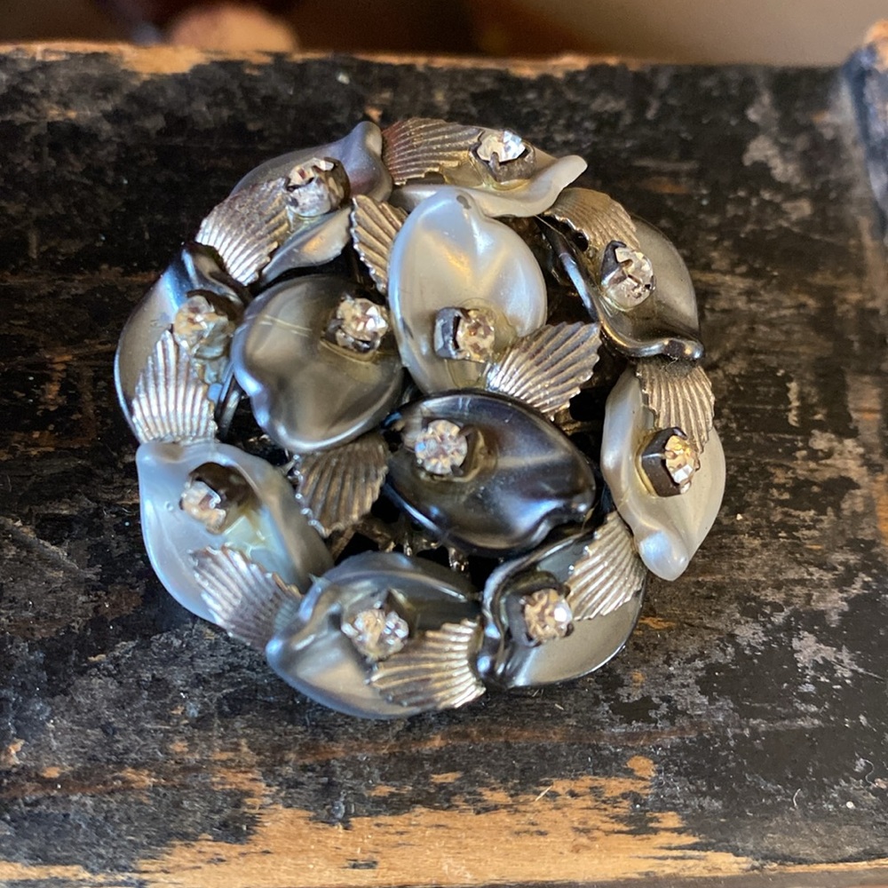 Vintage Leru clip earrings - Picture 8 of 8